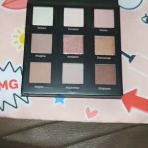 REALHER DREAMS SO BIG. EYESHADOW PALETTE